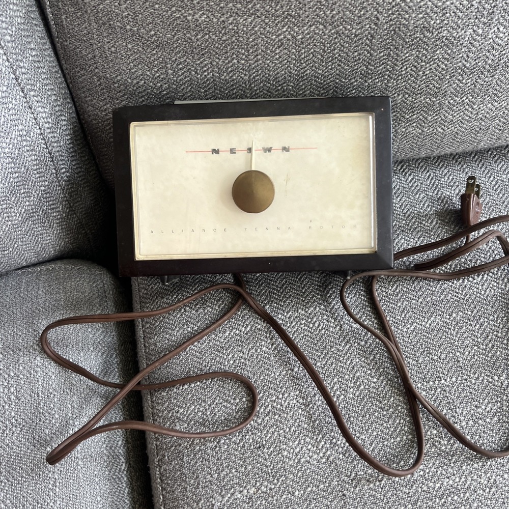 Vintage Alliance Tenna Rotor Model T-12 NESWN TV/Ham Radio Antenna Controller